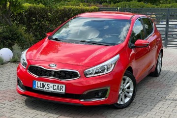 LIFT 1,4 100KM Climatronic Kamera! Led Bezwypadkowy! 2015r. SERWIS!