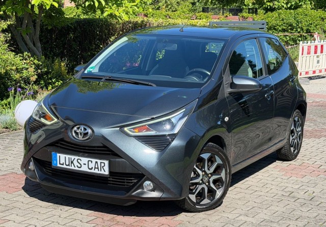 toyota